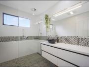 A Comfortable & Convenient Home