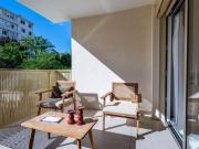 A CONFLUENCE, PROCHE Écoles & Commerces