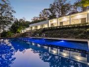 A Contemporary Bushland Sanctuary on 16 Acres