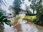 A decent house 666 sqyrds fully furnished/ double unit/...