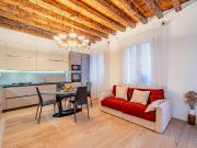 A Dorsoduro a pochi passi da Piazzale Roma e dai...