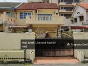 A double storey semi detached house yang beralamat pos...