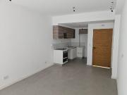 A ESTRENAR 2 Ambientes CON PATIO en Chiclana al 3000