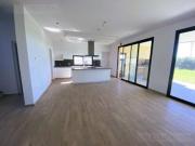 A ESTRENAR. 3 DORMITORIOS. LOTE INTERNO