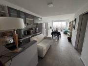 amplio mono ambiente aire acondicionado y placard balcón...