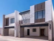 ¡A estrenar! Casa en Venta muy amplia, Sector Viñedos,...