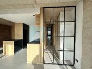 A ESTRENAR SEMIPISO DE 3 AMBIENTES CON COCHERA