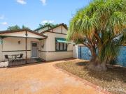 A Fresh New Chapter on Collins Refurbished Cottage Living