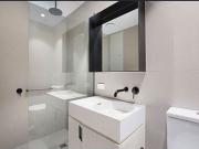 A fully furnished 2 bedroom apartment next to Melbourne uni