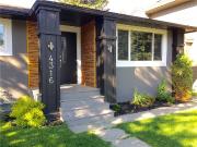 A gorgeous fully renovated modern house in Varsity Acres