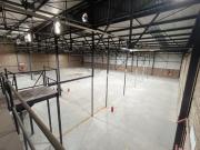 a grade warehouse/factory/distributi.