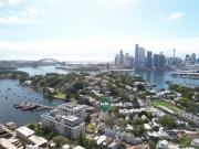 A Harbourside Haven for Seamless IndoorOutdoor Living