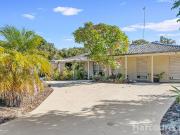 A Hidden Gem in Aberdeen Close