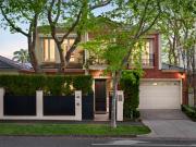 A Hidden Sanctuary Moments from the Beach