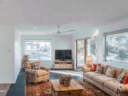 Delightful seaside family home with rare UNDERCOVER...