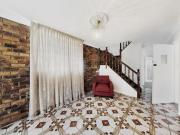 A hop, skip and jump to Cavendish Rd High School