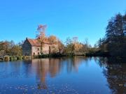 A la frontière de la Saône et Loire et de l'Allier,...
