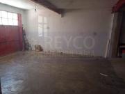 A la venta, casa con lonja de 201m2