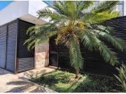 A LA VENTA CASA EN PRIVADA MARSELLA ZONA DE ALTABRISA