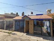 A LA VENTA, HERMOSA CASA EN VALLE DE LA HACIENDA,...