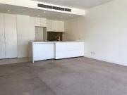 A large Apartment with a convenient location and view