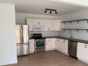 A LastRoom Availble for Rent For Flaming Trent Student...