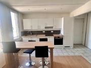 À louer à Saint Denis: F2 meublé de 37 m² 880  CC