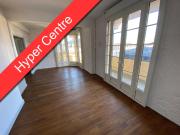 A LOUER ANGERS CENTRE VILLE T2 AU 3EME ETAGE SALON. A LOUER ANGERS CENTRE VILLE T2 AU 3EME ETAGE SALON.