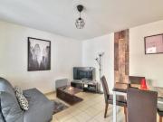 À LOUER – Appartement 2 pièces meublé – Rue Cécile...