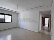 À Louer appartement 3 chambre sur av el moukawama