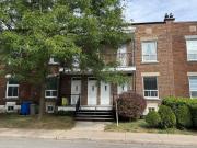 À louer / Appartement