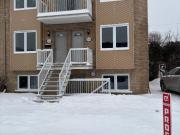 À louer / Appartement