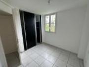 A louer Appartement F3 avec terrasse en plein centre...