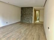 À LOUER – Appartement moderne et lumineux avec suite...