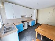 A LOUER APPARTEMENT T4 MEUBLE 69100 VILLEURBANNE