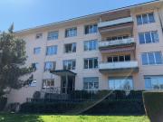 Charmant appartement de 3 pièces au 1er étage avec balcon