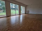 A LOUER AVRILLE VAL D'OR Appartement type 5 situé.