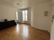 À louer Charmant 2 pièces de 37 m2 75 rue Damrémont,...