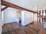 A LOUER: Charmant appartement 2 pièces à Fougères