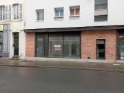 A LOUER LOCAL COMMERCIAL MOULINS