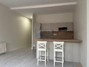 A louer Lyon 7ème T2 62 m2 place Saint Louis, climatisation