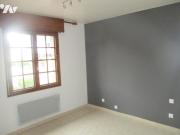 A louer maison en très bon état, entrée, salon salle à... A louer maison en très bon état, entrée, salon salle à...