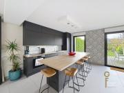 À louer Maison mitoyenne 2 côtés, 5 pièces située à...