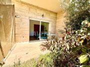 À louer splendide rez de jardin de 2 chambres à CFC