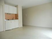 A louer studio avec cuisine équipée 3 min de...