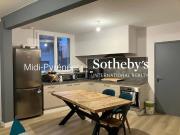 À louer Superbe T3 récent en centre ville, avec...