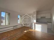 À louer T2 au 2ème étage rénové avec charme au centre de...