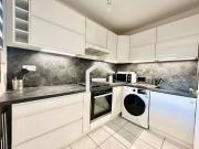 A louer: T2 meublé de 50m² avec terrasse et 2 places de...