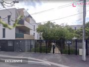 A LOUER T2 récent avec garage fermé