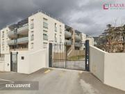 A LOUER T2 récent avec parking